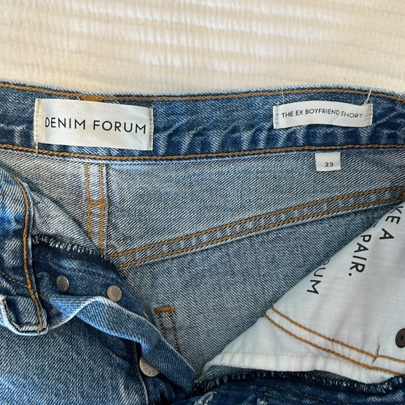 Aritzia Denim Forum denim shorts - Picture 2 of 3